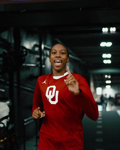 Video post by @OU_WBBall on Twitter