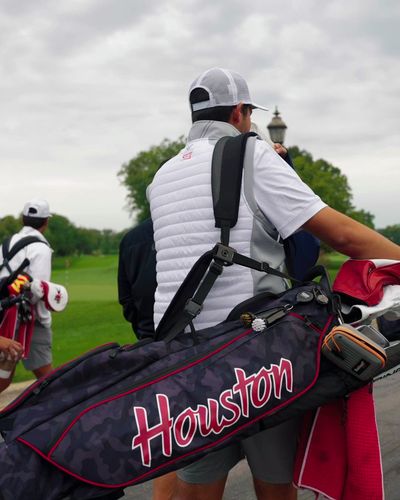 Video post by @UHCougarMGolf on Twitter