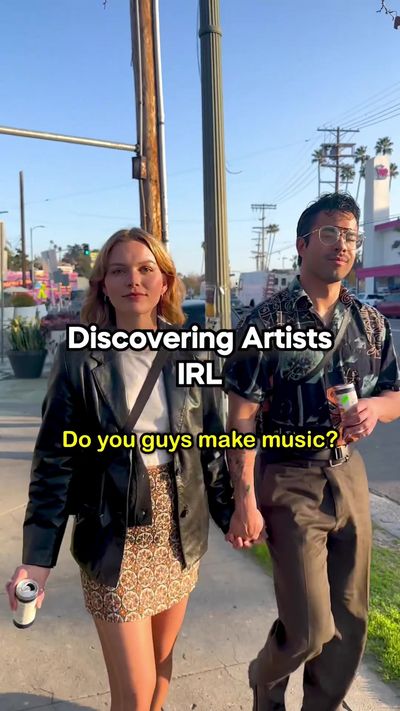 Video post by @discoveringartists.irl on TikTok