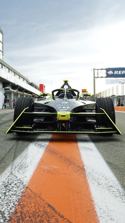 Video post by @ertformulaeteam on Instagram
