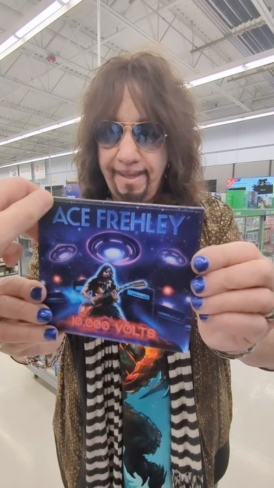 Video post by @acefrehleyofficial on Instagram