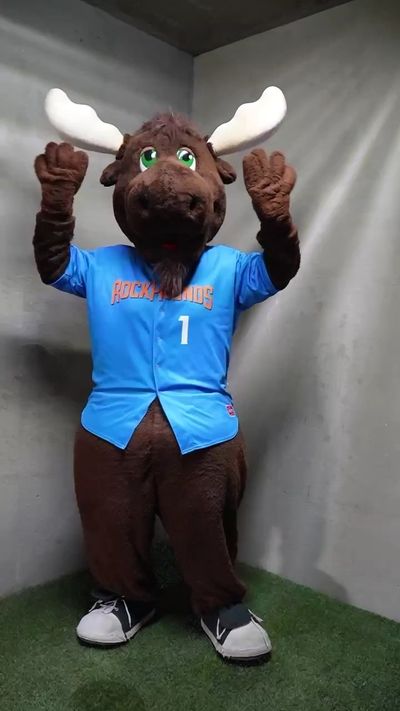 Video post by @midlandrockhounds on Instagram