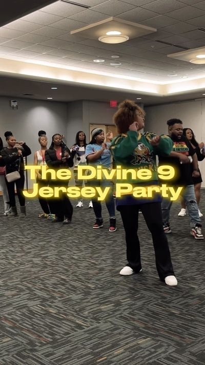 Video post by @umsl on Instagram