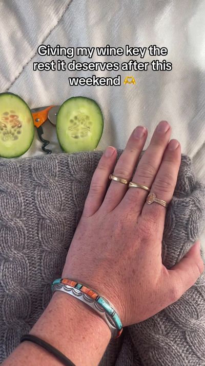 Video post by @gunbunwine on TikTok