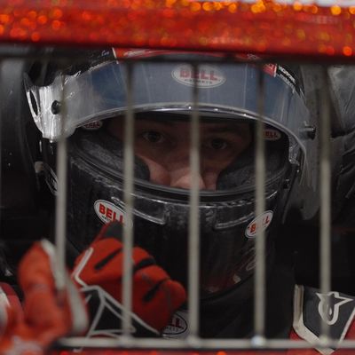 Video post by @StewartHaasRcng on Twitter