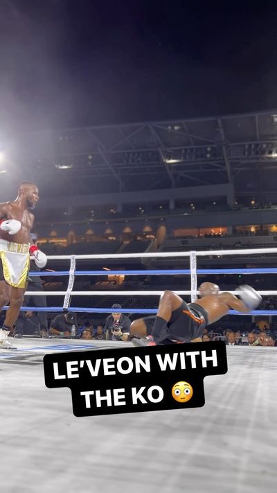 Video post by @espnringside on Instagram