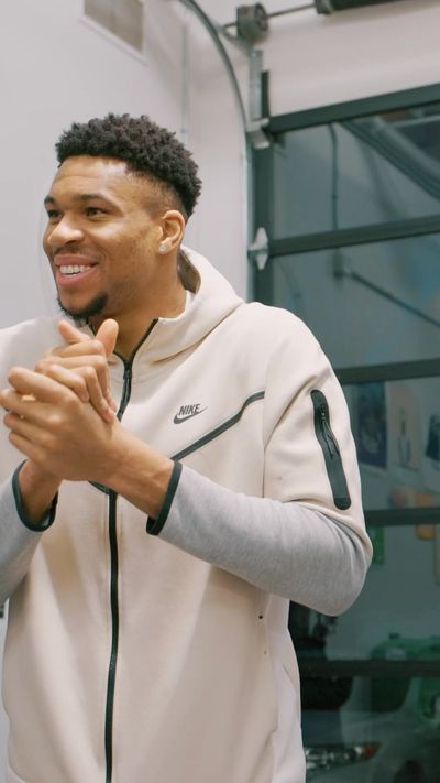 Video post by @giannis_an34 on Instagram
