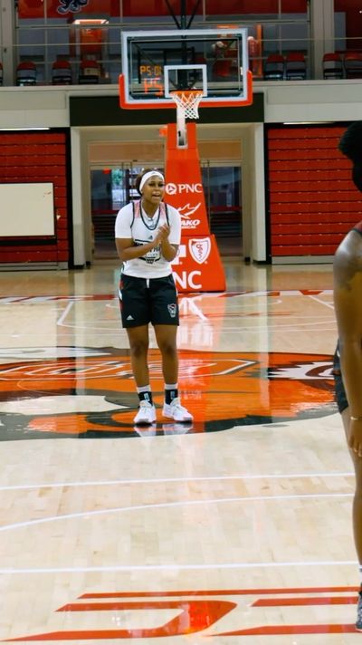 Video post by @packwomensbball on Instagram