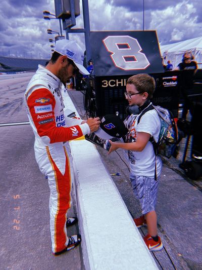Image post by @NASCARNation on Twitter