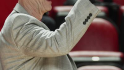 Video post by @LadyTopperHoops on Twitter