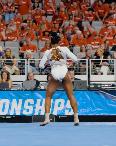 Image post by @umichwgym on Instagram