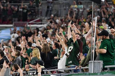 Image post by @usffootball on Instagram