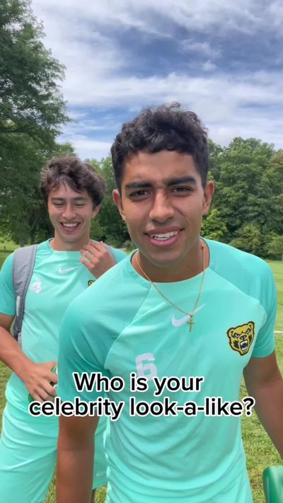 Video post by @goldengrizzlies on TikTok