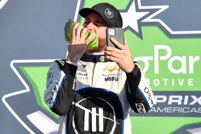 Image post by @NASCARNation on Twitter