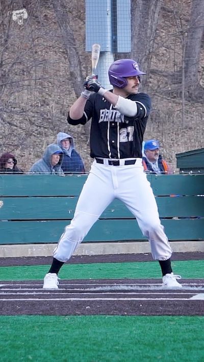 Video post by @bubruins_bsbl on Instagram