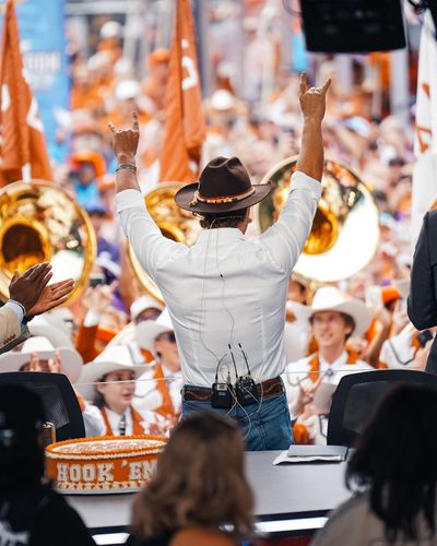 Image post by @texaslonghorns on Instagram
