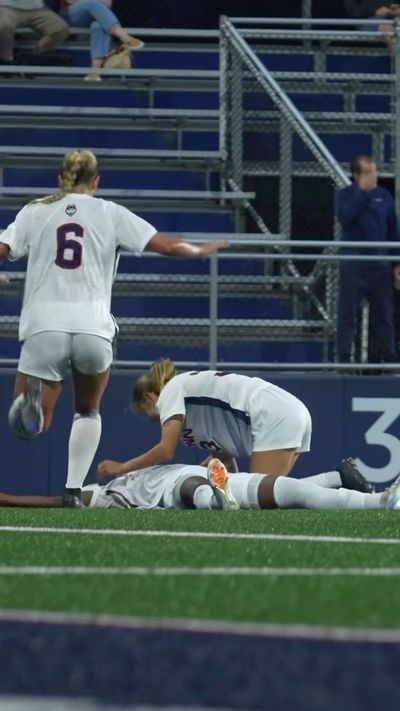 Video post by @uconnwsoc on Instagram