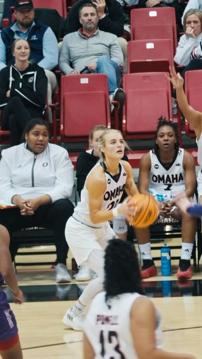 Video post by @omahawbb on Instagram