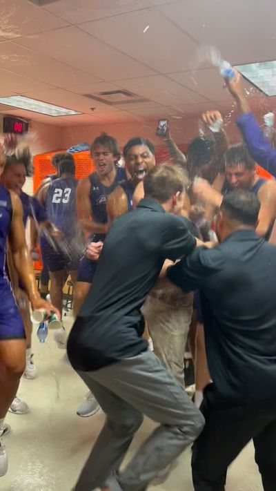 Video post by @acu_mbb on Instagram