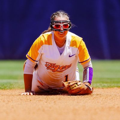 Image post by @lsusoftball on Instagram