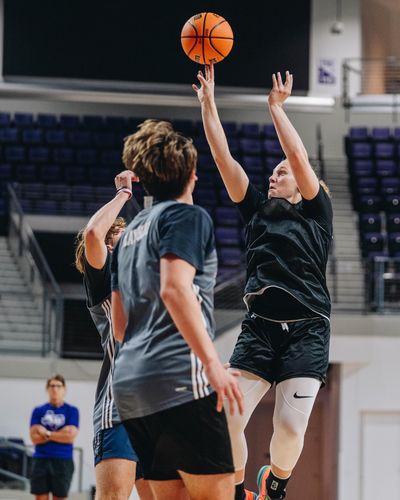 Image post by @acuwbb on Instagram