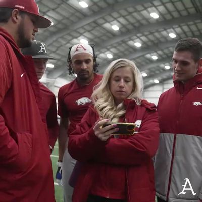 Video post by @RazorbackBSB on Twitter
