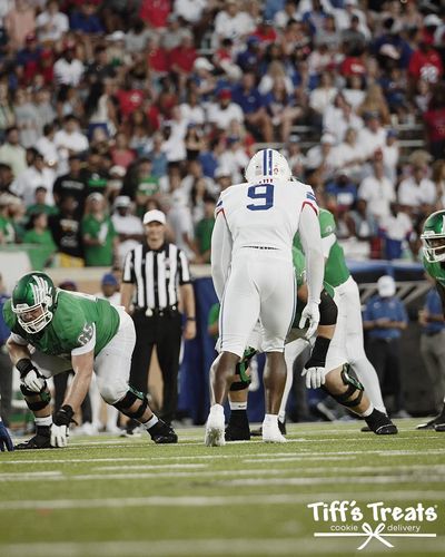 Video post by @MeanGreenFB on Twitter