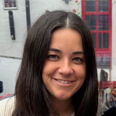 Cait Mac 👩🏻‍💻