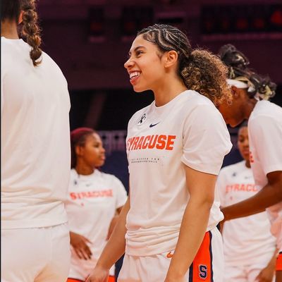 Angelica Velez 🗽💫