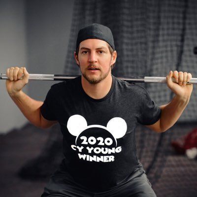 Trevor Bauer (トレバー・バウアー)