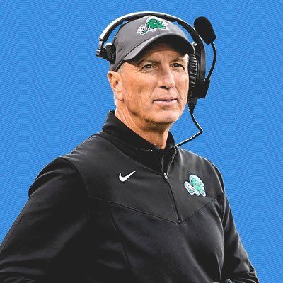 Coach Willie Fritz