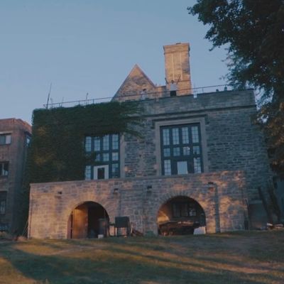 Phi Gamma Delta (FIJI)