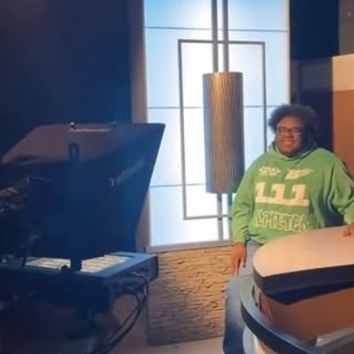 LEEKTAVMEDIA - MALIK DAVIS