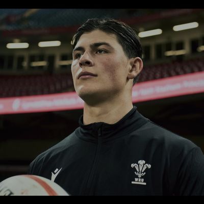 Louis Rees-Zammit ⚡️
