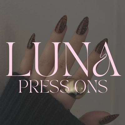SAMI 🌙 Luxury Press on Artist