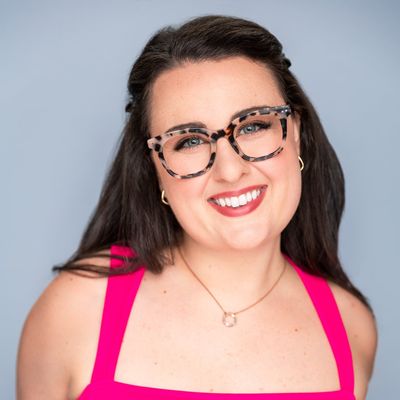 RACHEL | Voice Teacher