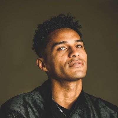 Ryan Alexander Holmes (何仁安)