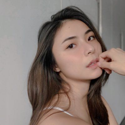 Shu Yi Ching (舒怡)