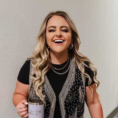 Jenna Morr | Rodeo Sports Marketing & Athlete Relations