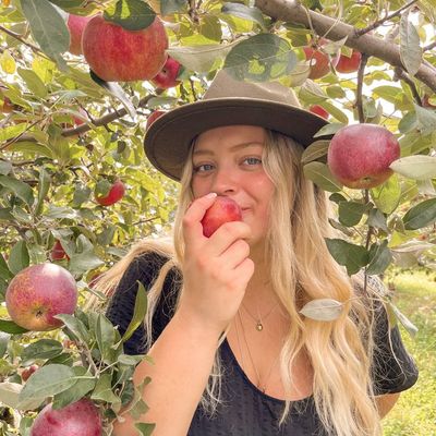 Cassie | Travel + Metro Detroit