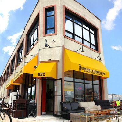 Uhuru Furniture & Collectibles