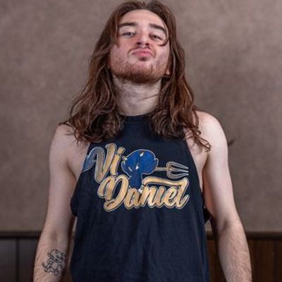 Vi Daniel