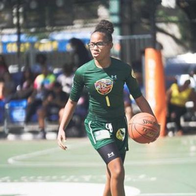 Zamareya Jones