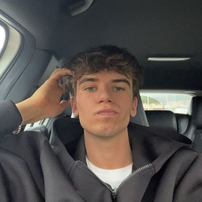 ALEX VANDI