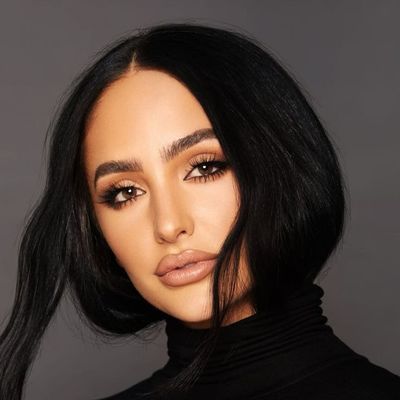 Ash K Holm