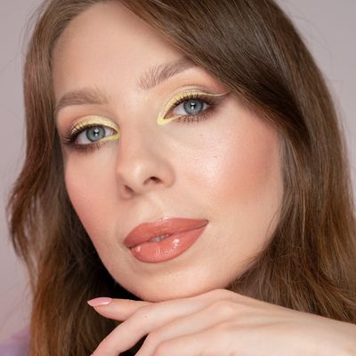 Agnieszka Janoszka Makijaż Pielęgnacja Analiza Kolorystyczna