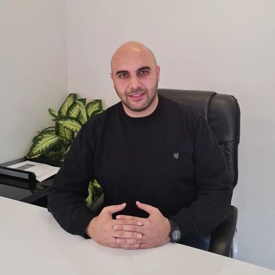 Dr. Rafat Alaker | د. رأفت العكر