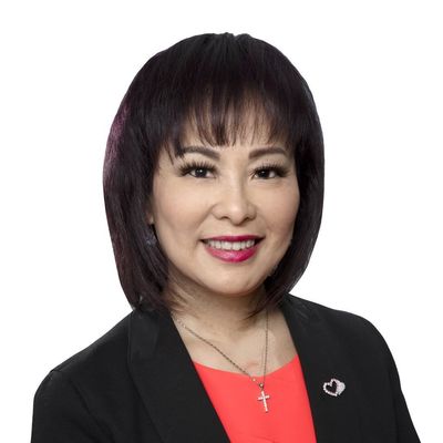 Jessica Chan Home Selling Team | Calgary Realtor