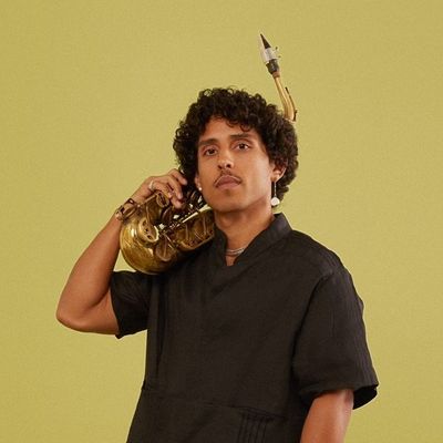 J O N A T H A N   S U A Z O