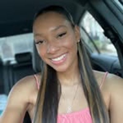 Natalie Kelly